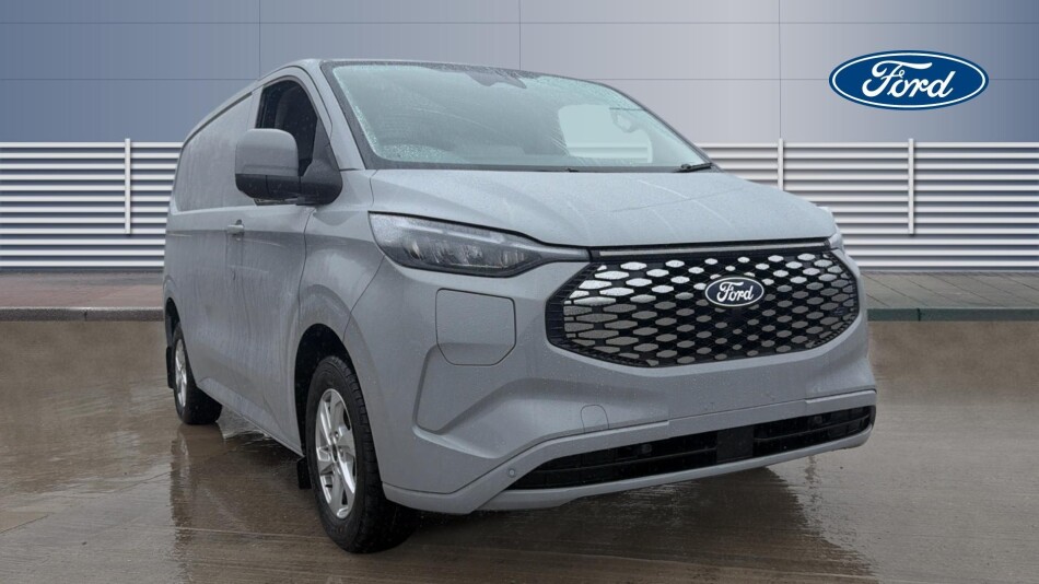 Ford Transit Custom E-320 L1 Rwd 100kW 65kWh H1 Van Limited Auto